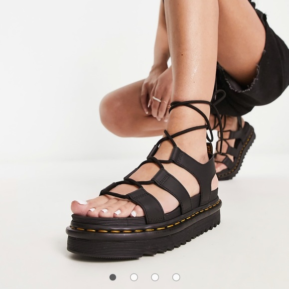 Dr. Martens Shoes - New Women’s Dr Martens Nartilla leather sandals (Size 8)